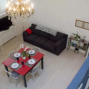 Nostromondo Ciancaleoni Palace Apartment Rom