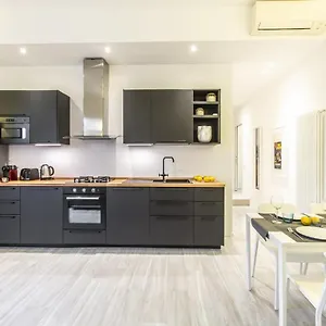 Appartamento Maciachini Bright R&r, Milano